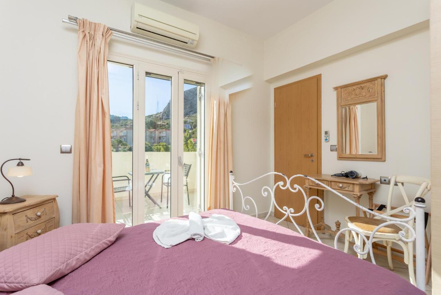 Villa Fedra Poros  Eksteriør billede