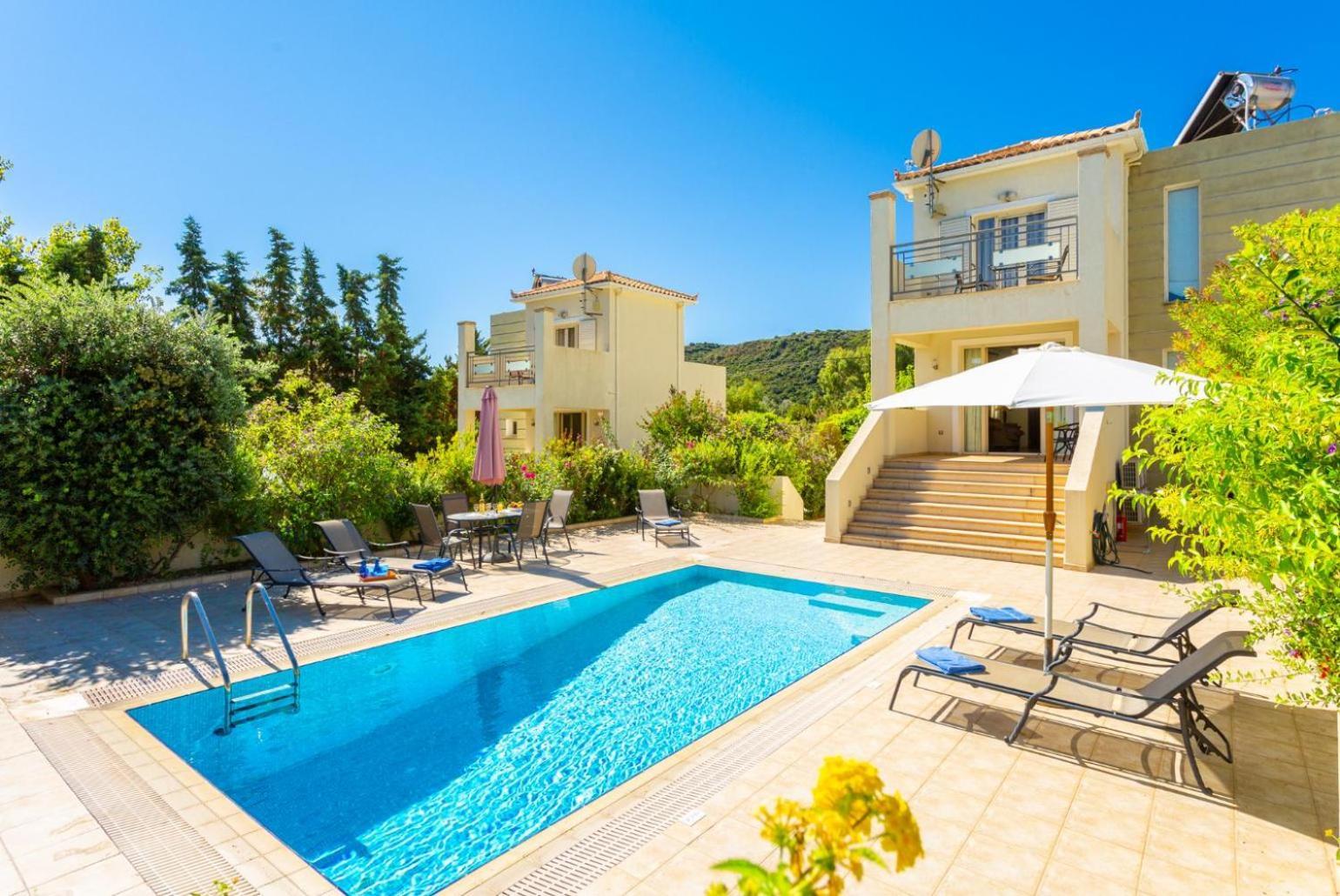 Villa Fedra Poros  Eksteriør billede